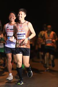 BIB: 41411
                            <button type="button" onclick="openModal(7854166)" class="btn btn-primary btn-sm float-right btn-popup" data-toggle="modal" data-target=".modal-high-quality">
                        <i class="fas fa-shopping-cart"></i> Add to Cart
                    </button>
                                            <button type="button" onclick="isThisMe(7854166, true)" class="btn btn-success btn-sm float-right btn-popup btn-isme hidden" data-toggle="tooltip" data-placement="bottom" title="นี่คือรูปของคุณใช่ไหม คลิกที่นี่เพื่อเอาเข้าอัลบั้ม">
                        <i class="fas fa-plus"></i> Add to album
                    </button>
                    <button type="button" onclick="isThisMe(7854166, false)" class="btn btn-warning btn-sm float-right btn-popup btn-isnotme hidden">
                        <i class="fas fa-ban"></i> Remove from album
                    </button>